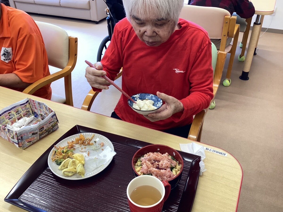 母の日｜グループホームめぐみ牧港　ウェルケア沖縄