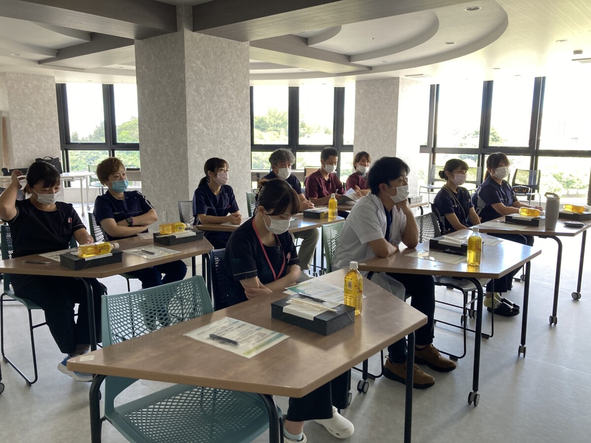 ヴィアレブ勉強会｜進行期のパーキンソン病に　那覇セントラルクリニック