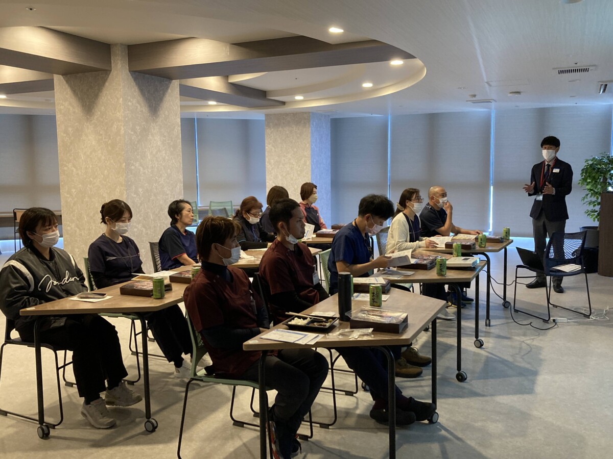 片頭痛発作の発症を抑制する治療薬についての勉強会を開催|那覇セントラルクリニック(那覇市)